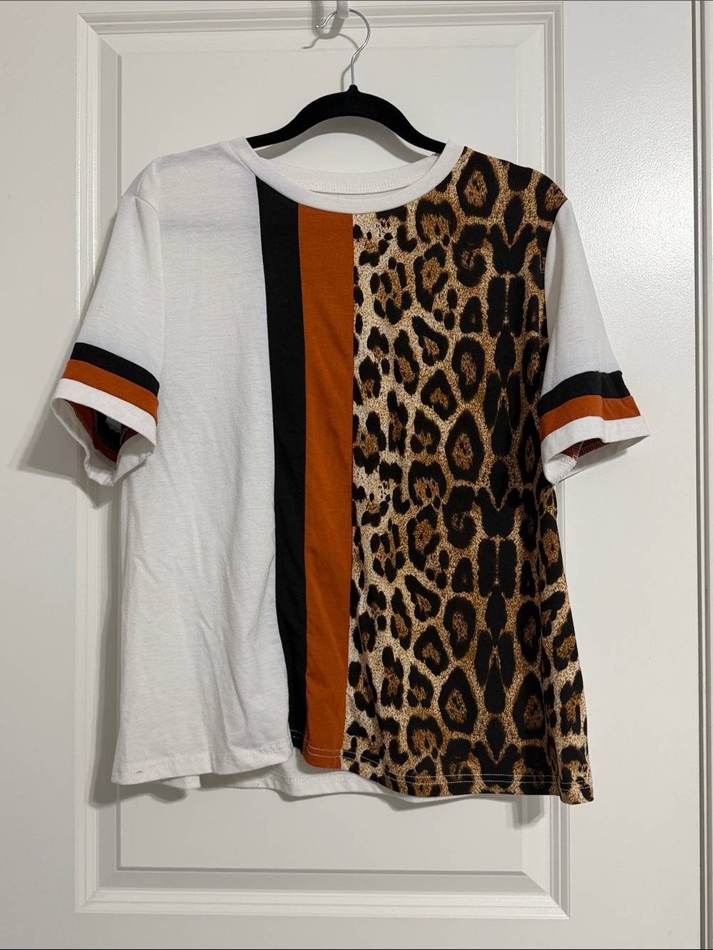 Leopard Print Colorblock Short Sleeve Top - White & Brown